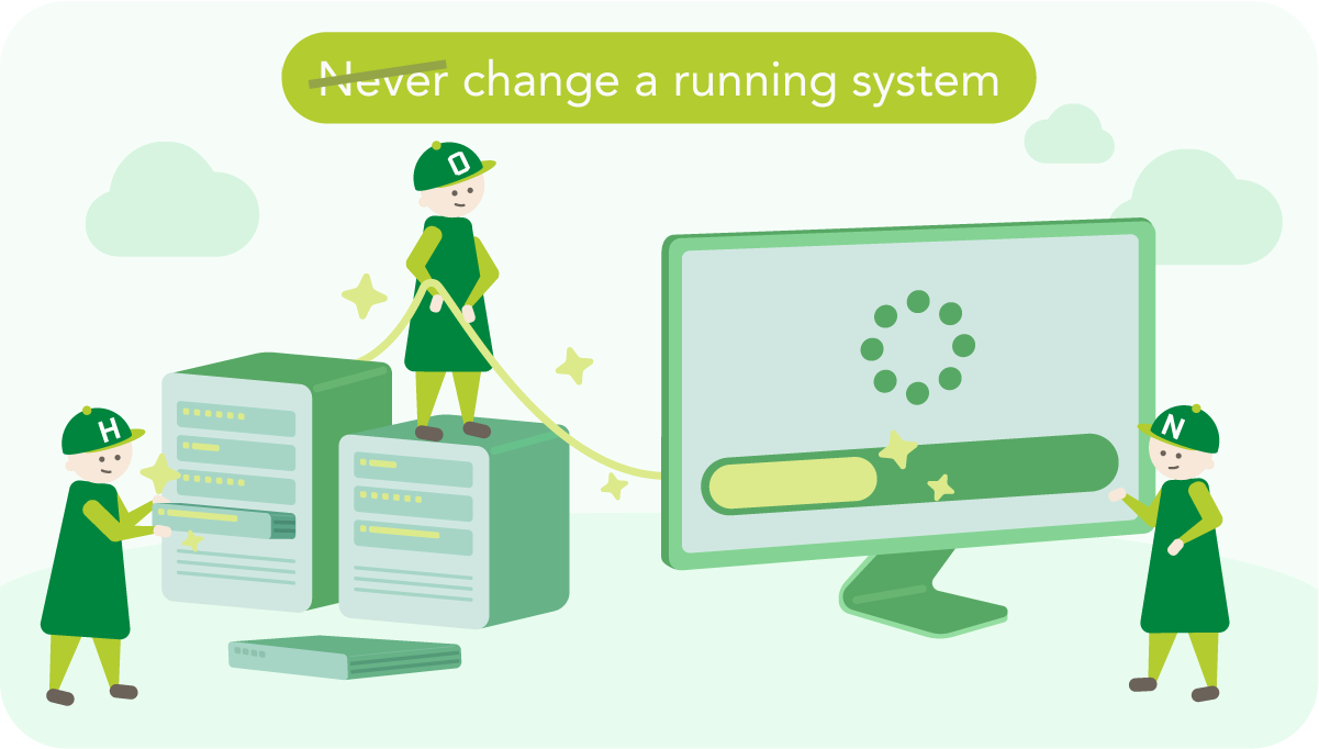 Illustration zum Thema System-Updates: Drei HONICON-Figuren führen aktiv ein Server-Update durch – eine arbeitet am Server-Rack, eine steht auf einem Server und hält ein Verbindungskabel, eine dritte beobachtet den Fortschrittsbalken auf einem Monitor mit Ladeanimation. Die Überschrift „Never change a running system" ist durchgestrichen – der alte Grundsatz gilt nicht mehr.